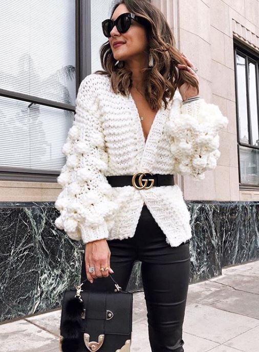 Stílusiskola: így viselj fehér kötött pulcsikat -  -  - divat, fehér kötött pulcsi, karácsony, kötött pulcsi, outfit, stílus, tél, 