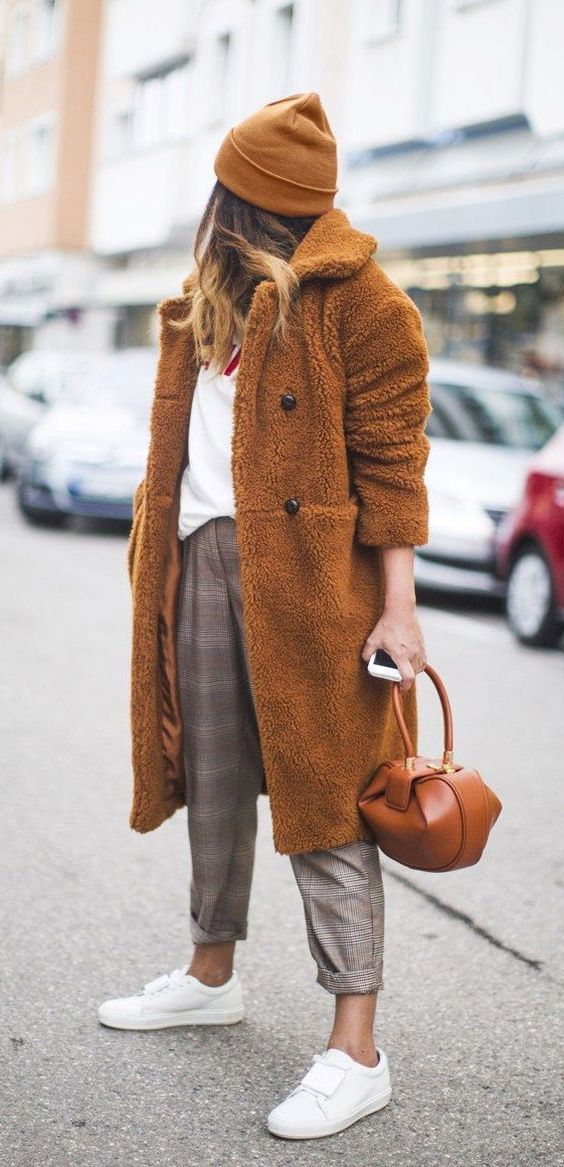 Stílusiskola: így viselj télen kockás nadrágokat -  -  - divat, kockás nadrág, nadrág, outfit, stílus, 