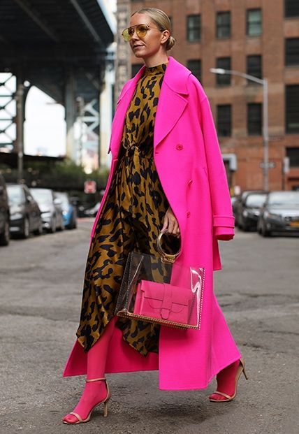 Stílusiskola: így viseld télen a fukszia színt -  -  - divat, fukszia, outfit, stílus, tél, 