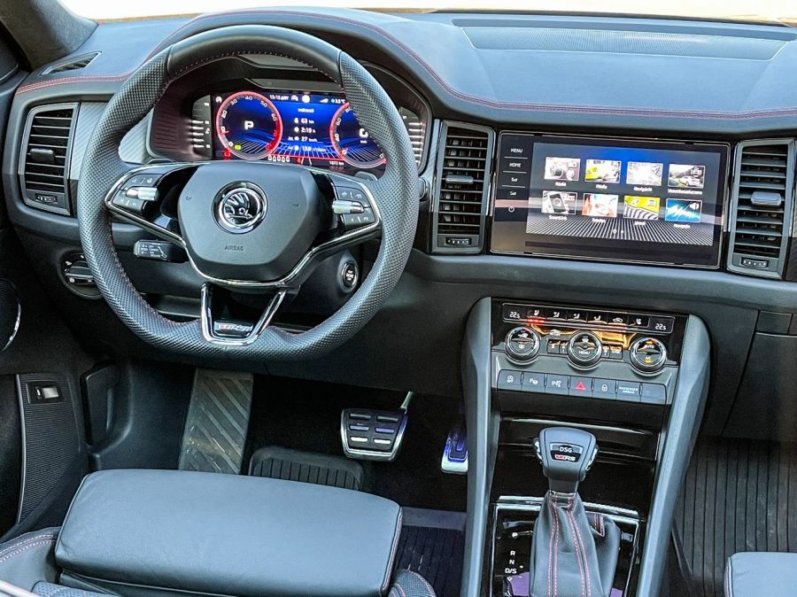 Nincs megállás – Skoda Kodiaq RS 2021 - Autó & Motor - MOBILITY - 2021 Skoda Kodiaq RS teszt, kodiaq, kodiaq rs, kodiaq teszt, RS Kodiaq teszt, skoda kodiaq, 