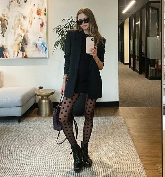 Stílusiskola: így viselj pöttyös ruhadarabokat -  -  - divat, outfit, pöttyös, stílus, tél, 