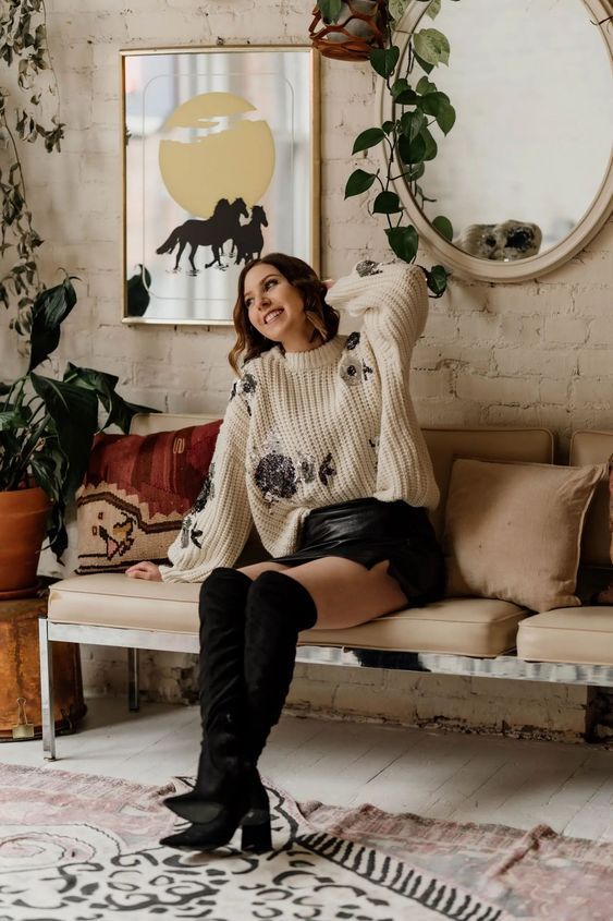 Stílusiskola: varázsolj tavaszi hangulatot virágos pulcsikkal -  -  - divat, outfit, stílus, virágos pulcsi, 