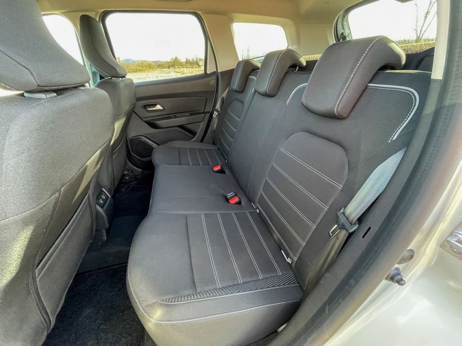 Ha lenne is baja, azt is megbocsájtanám – Dacia Duster Prestige Blue dCi 115 4WD - Autó & Motor - MOBILITY - 2021 Dacia Duster, 2021 Dacia Duster Prestige Blue dCi 4wd teszt, duster 2021, Duster 4x4 dízel teszt, Duster dízel teszt, Duster teszt, 