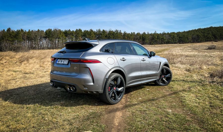A Jaguar legélesebb foga – Jaguar F-Pace SVR - Autó & Motor - MOBILITY - F Pace teszt, flottaman, Flottaman Jaguar F-Pace teszt, jaguar f pace, Jaguar F Pace SVR teszt, 