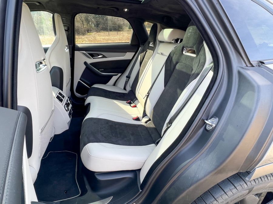 A Jaguar legélesebb foga – Jaguar F-Pace SVR - Autó & Motor - MOBILITY - F Pace teszt, flottaman, Flottaman Jaguar F-Pace teszt, jaguar f pace, Jaguar F Pace SVR teszt, 