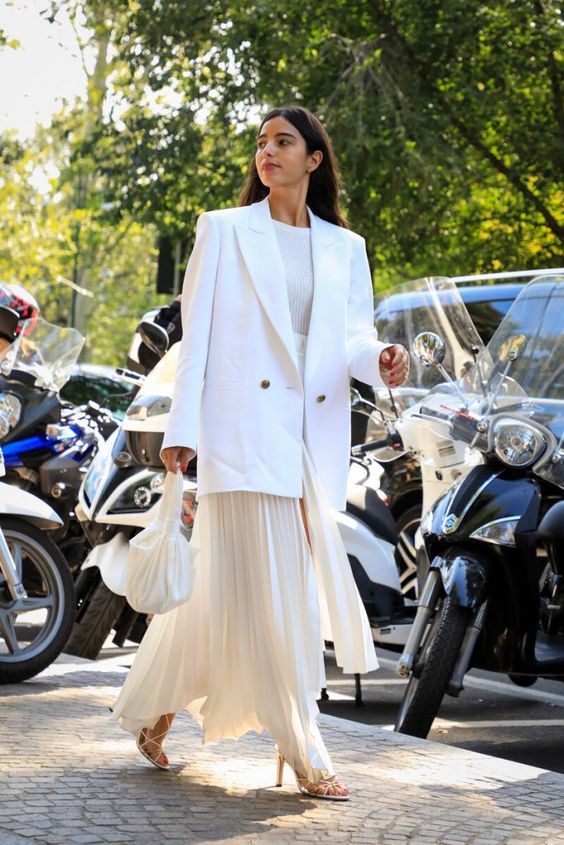 Stílusikola: a tavasz kedvencei a fehér blézerek -  -  - blézer, divat, fehér blézer, outfit, stílus, 