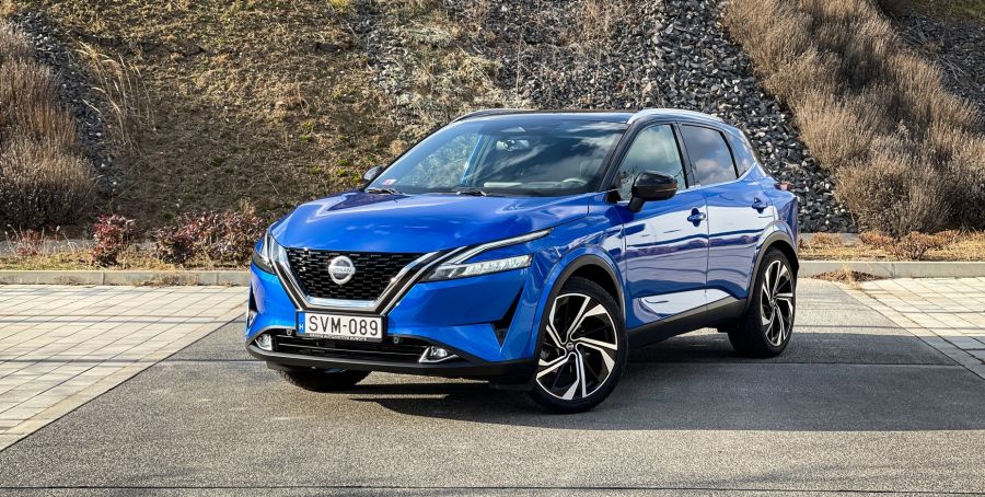 Tovább emeli a szintet – Nissan Qashqai 1.3 DIG-T Mild Hybrid Tekna+ - Autó & Motor - MOBILITY - 2021 Nissan Qashqai teszt, qashqai, qashqai 2021, Qashqai Tekna+ 1%2C3 teszt, qashqai teszt, 