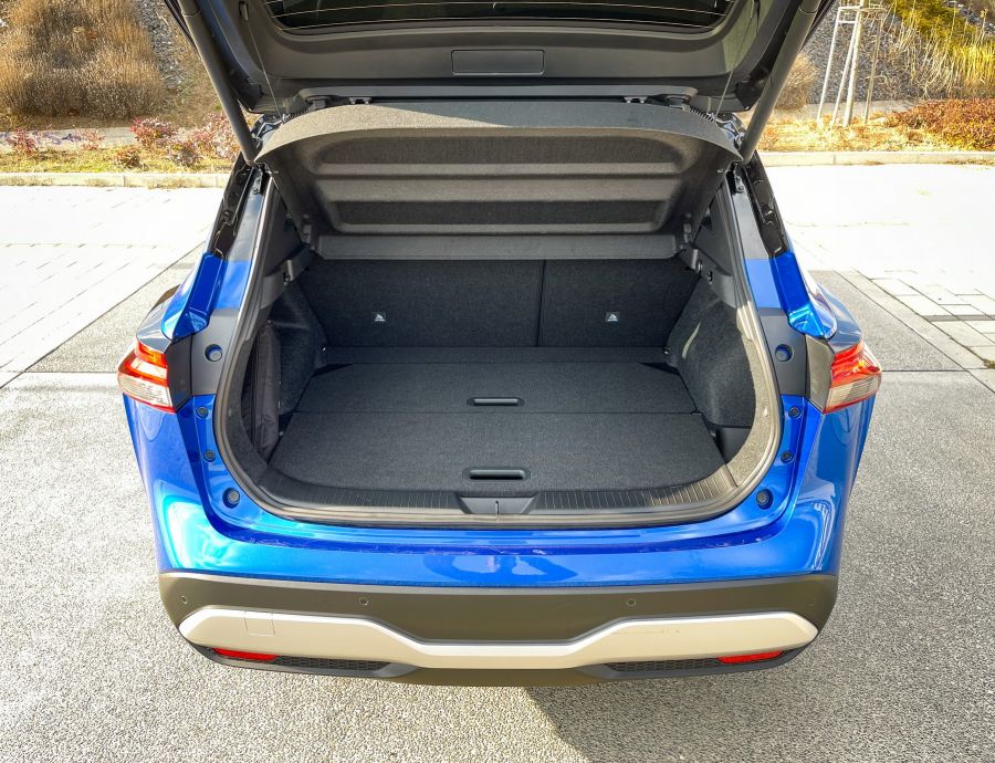 Tovább emeli a szintet – Nissan Qashqai 1.3 DIG-T Mild Hybrid Tekna+ - Autó & Motor - MOBILITY - 2021 Nissan Qashqai teszt, qashqai, qashqai 2021, Qashqai Tekna+ 1%2C3 teszt, qashqai teszt, 