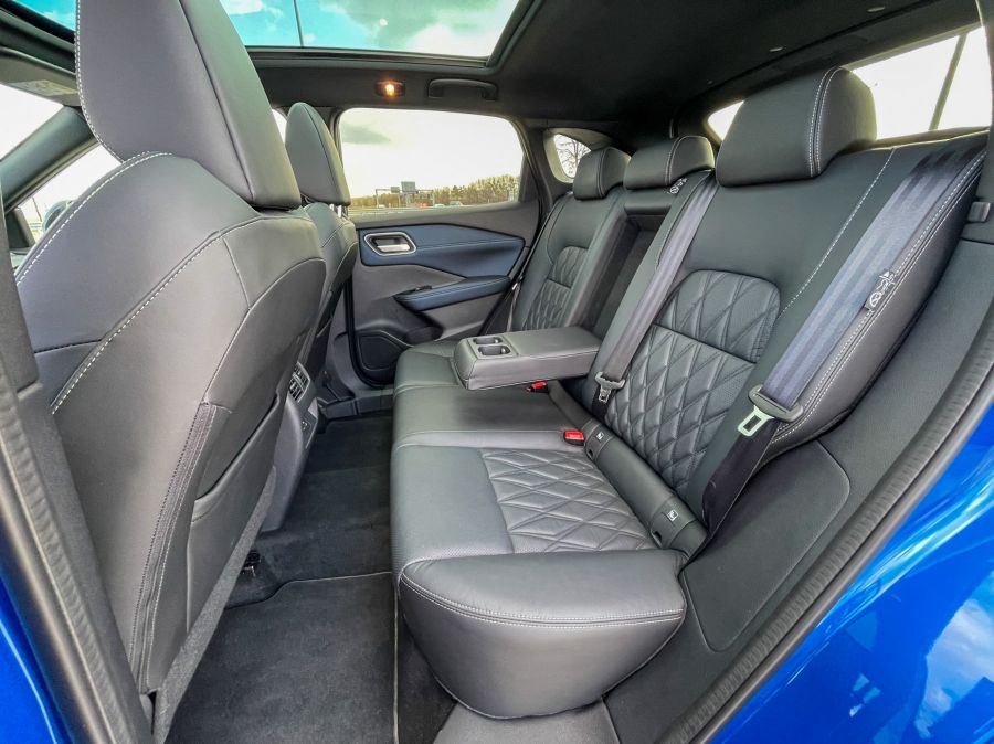 Tovább emeli a szintet – Nissan Qashqai 1.3 DIG-T Mild Hybrid Tekna+ - Autó & Motor - MOBILITY - 2021 Nissan Qashqai teszt, qashqai, qashqai 2021, Qashqai Tekna+ 1%2C3 teszt, qashqai teszt, 