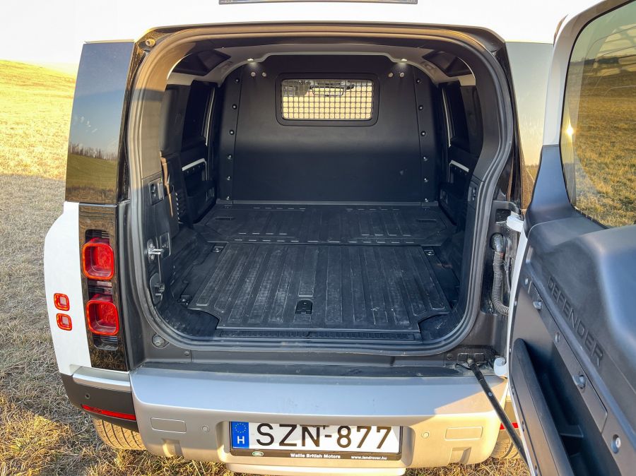 A luxus melós – Land Rover Defender Hard Top - Autó & Motor - MOBILITY - 2021 defender, defender, defender hard top, land rover defender, 