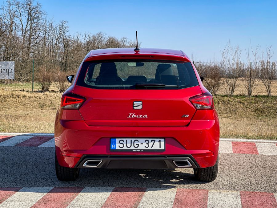 A sportosság jegyében - Seat Ibiza FR 1.0 TSI 110 LE - Autó & Motor - MOBILITY - 2021 Seat Ibiza teszt, ibiza, seat ibiza, Seat Ibiza FR teszt, 