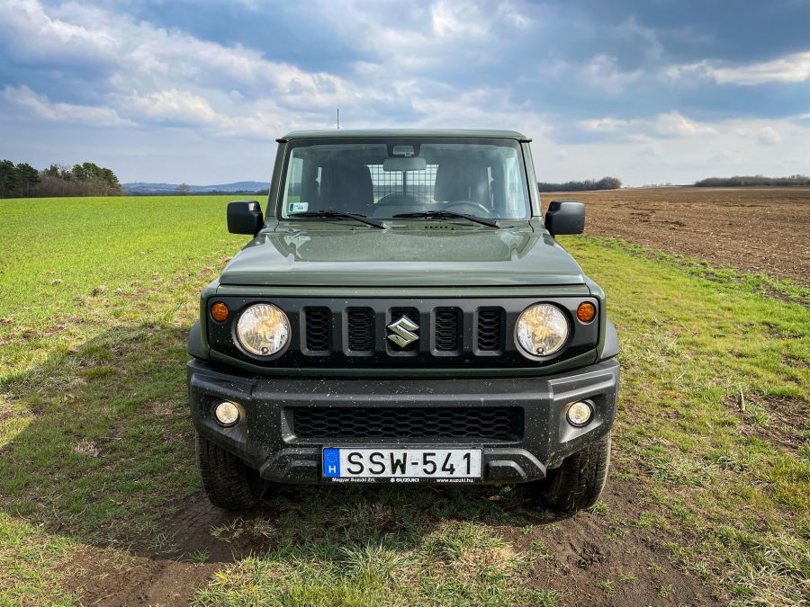 Befér a kiskapun is – Suzuki Jimny 1,5 VVT LCV - Autó & Motor - MOBILITY - jimny 2021, Jimny LCV teszt, jimny teszt, suzuki jimny, Suzuki Jimny 2021, 