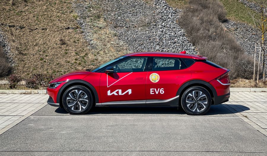A jelen győztese, a jövő várományosa – KIA EV6 e170 RWD Air - Autó & Motor - MOBILITY - COTY 2022 teszt, KIA EV6 e170 RWD AIR teszt, KIA EV6 e170 teszt, Kia EV6 teszt, 