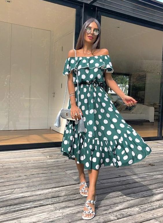 Stílusiskola: ha csinos szeretnél lenni, akkor elő a vállakkal! -  -  - divat, outfit, stílus, vállak, 