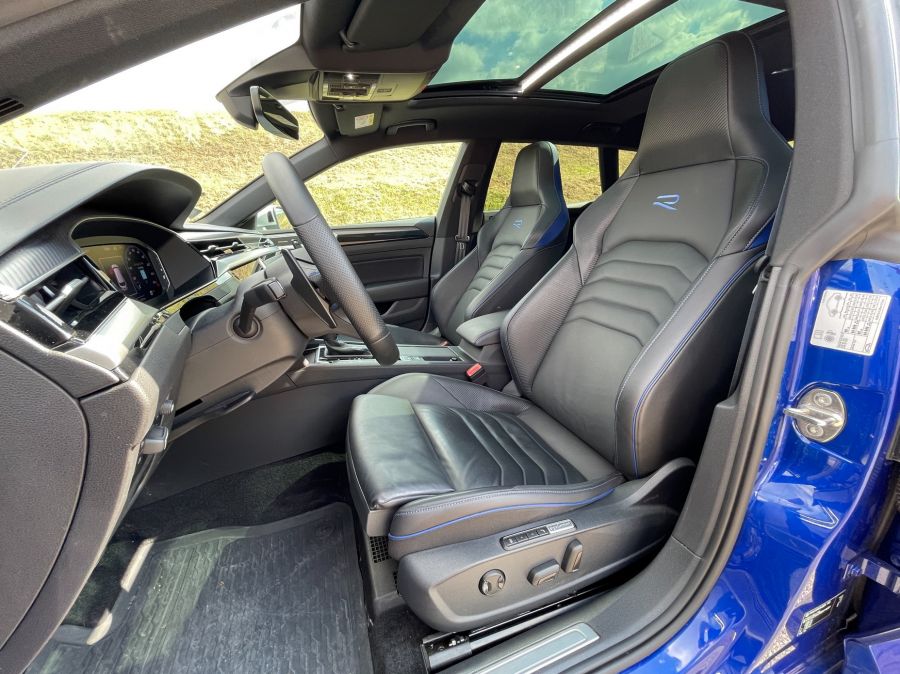 Sportautó Öltönyben – VW Arteon R Shooting Brake - Autó & Motor - MOBILITY - 2022 VW arteon r teszt, arteon r, vw arteon, VW arteon r teszt, 