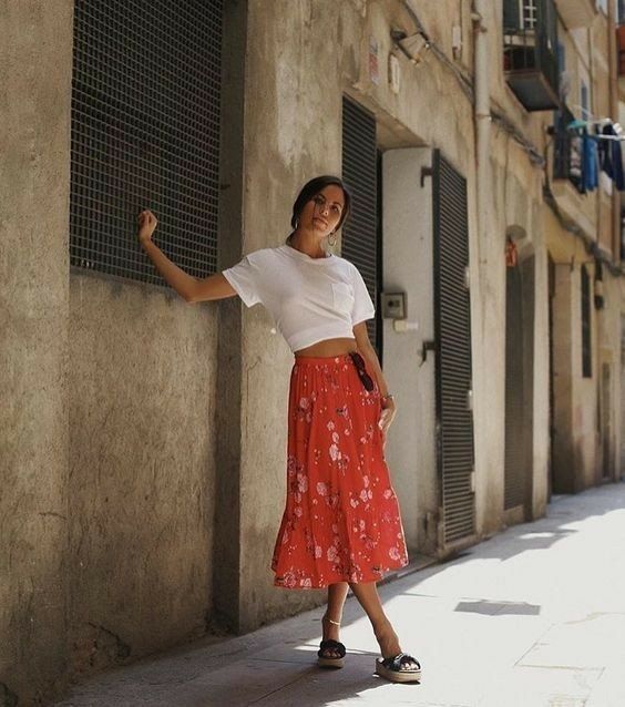 Stílusiskola: így lehetsz elegáns crop topban -  -  - crop top, divat, outfit, stílus, tavasz, 