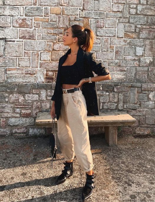 Stílusiskola: így lehetsz elegáns crop topban -  -  - crop top, divat, outfit, stílus, tavasz, 