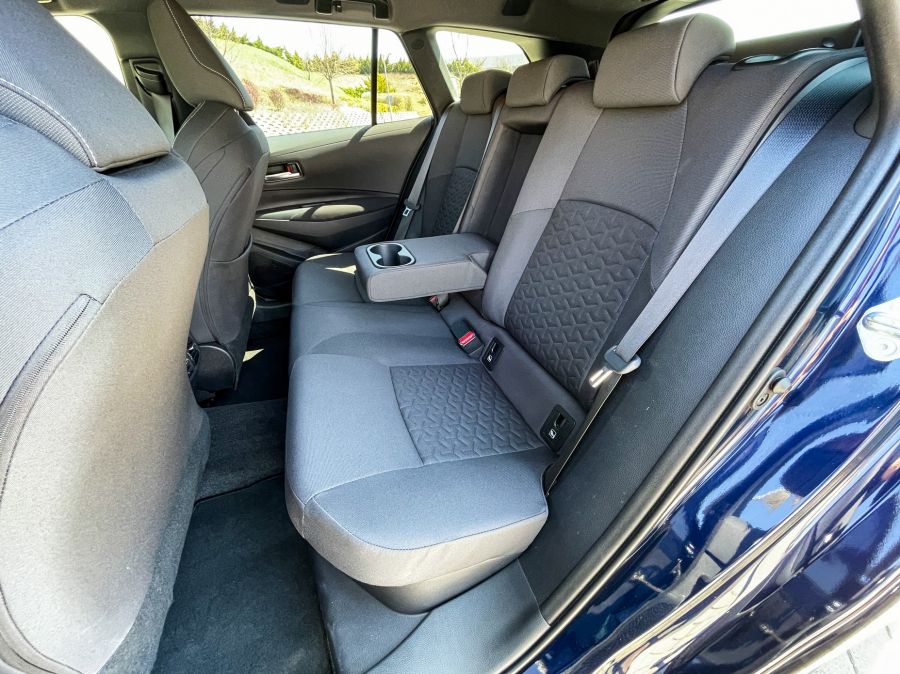 Piaci belépő és kreatív hozzáállás – Suzuki Swace 1.8L Hibrid GL+ CVT 2WD - Autó & Motor - MOBILITY - Suzuki Swace 1.8 hybrid GL+ teszt, suzuki swace teszt, swace 1.8 hybrid, swace teszt, 