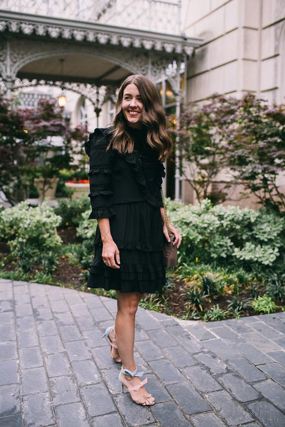 Stílusiskola: így viselj fekete ruhákat -  -  - divat, fehér ruha, nyár, outfit, stílus, tavasz, 