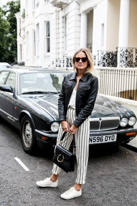 Stílusikola: outfitek csíkos nadrágokkal a tavaszi szezonra -  -  - csíkos nadrág, divat, outfit, stílus, 