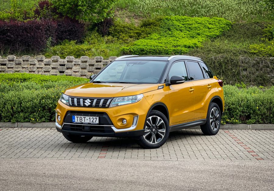 A spórolás ára – Suzuki Vitara 1.5 hibrid 6AGS 4WD GLX Panoráma - Autó & Motor - MOBILITY - 2022 Suzuki Vitara 1.5 GLX hibrid teszt, Suzuki Vitara full-hibrid teszt, Suzuki Vitara Hibrid teszt, Vitara 1.5 Hibrid GLX Panoráma teszt, 