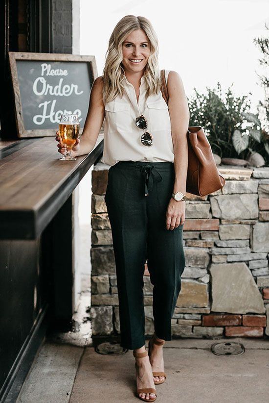 Stílusiskola: így lehetsz csinos nyáron ujjatlan ingekben -  -  - divat, nyár, outfit, stílus, ujjatlan blúz, ujjatlan ing, 