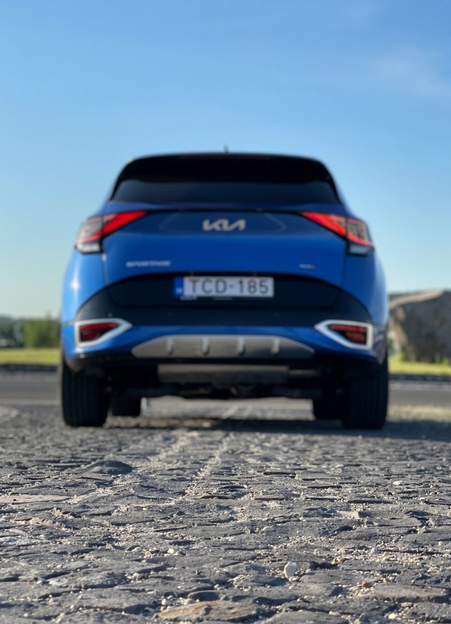 Lehet van nála menőbb, de jobb nincsen – KIA Sportage 230 Hybrid GT-Line 4WD - Autó & Motor - MOBILITY - Kia sportage 230 hybrid gt-line teszt, Kia sportage hybrid teszt, sportage kia, sportage kia 2022, sportage teszt, 