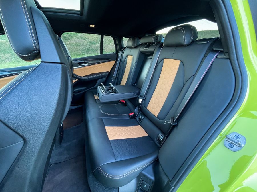 Pávatoll – BMW X4 M Competition - Autó & Motor - MOBILITY - BMW X4 M, BMW x4 M competition teszt, x4 bmw, x4 m teszt, 