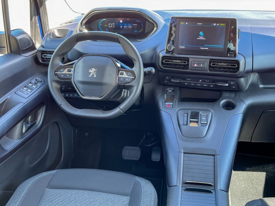 Az elektromos családi – Peugeot eRifter - Autó & Motor - MOBILITY - e-rifter peugeot, e-rifter peugeot teszt, e-rifter teszt, Peugeot eRifter, 