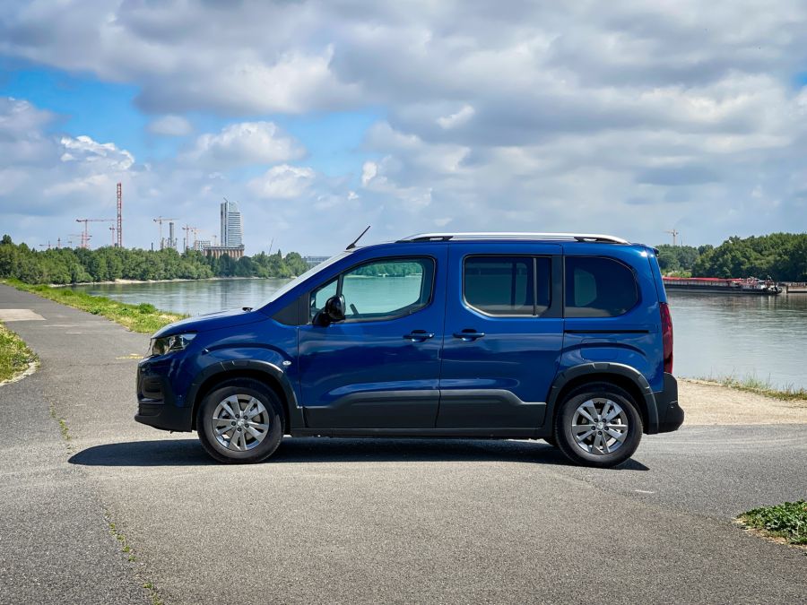 Az elektromos családi – Peugeot eRifter - Autó & Motor - MOBILITY - e-rifter peugeot, e-rifter peugeot teszt, e-rifter teszt, Peugeot eRifter, 