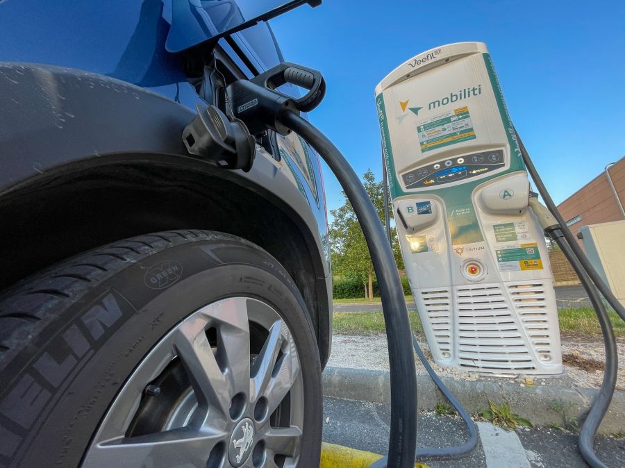 Az elektromos családi – Peugeot eRifter - Autó & Motor - MOBILITY - e-rifter peugeot, e-rifter peugeot teszt, e-rifter teszt, Peugeot eRifter, 