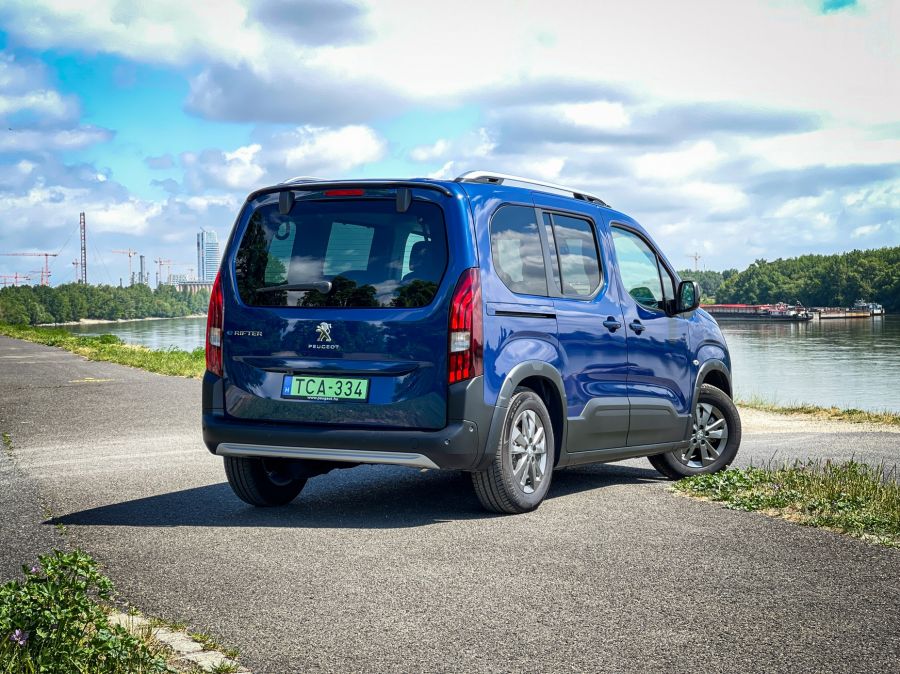 Az elektromos családi – Peugeot eRifter - Autó & Motor - MOBILITY - e-rifter peugeot, e-rifter peugeot teszt, e-rifter teszt, Peugeot eRifter, 