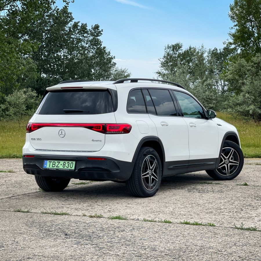 Elektromos üdvözlet Kecskemétről – Mercedes EQB 350 4Matic - Autó & Motor - MOBILITY - EQB 350, EQB Mercedes, eqb teszt, Mercedes B elektromos, Mercedes EQB teszt, Mercedes-Benz EQB 350 4Matic teszt,