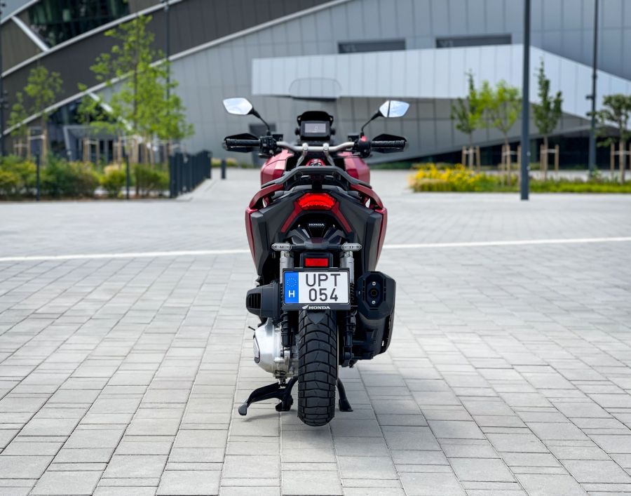 Magas szint, alacsony ár - Honda ADV350 - Autó & Motor - MOBILITY - adv350, adv350 teszt, honda adv350 teszt, honda robogo teszt, 