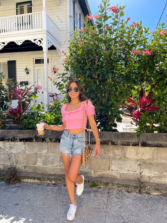 Stílusiskola: így viselj nyáron rózsaszínt -  -  - divat, nyár, outfit, rózsaszín, stílus, 