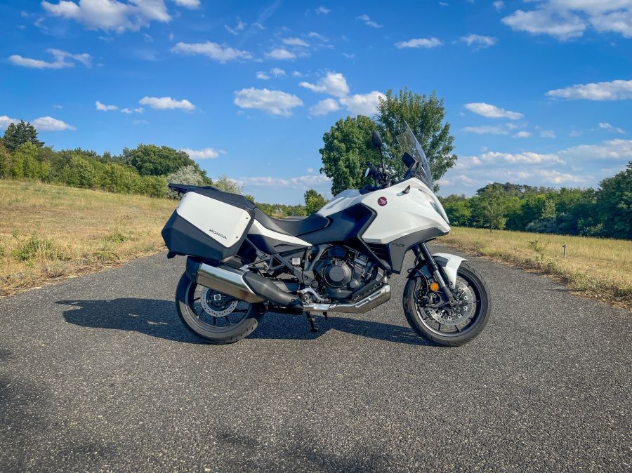 Túrázgatás – Honda NT1100 - Autó & Motor - MOBILITY - 2022 Honda NT1100 teszt, Honda NT1100, NT 1100, 