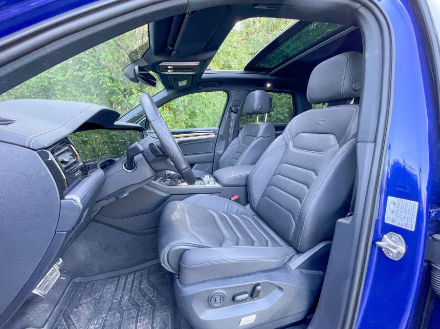 Visszafogottság 2022 – Volkswagen Touareg R eHybrid - Autó & Motor - MOBILITY - 2022 VW Touareg R eHybrid teszt, 2022 VW Touareg R PHEV, touareg 2022, Touareg R teszt, touareg teszt, touareg vw, 