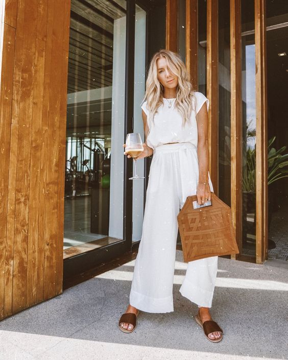 Stílusiskola: így viselj nyáron tetőtől talpig fehéret -  -  - divat, fehér, nyár, outfit, stílus, 