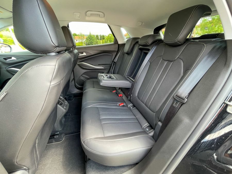 Hozza a formát - Opel Grandland 1.5D - Autó & Motor - MOBILITY - 2021 opel grandland 1.5 D teszt, 2021 opel grandland dízel teszt, 2022 opel grandland 1.5 dízel teszt, grandland 2022, grandland opel, grandland teszt,