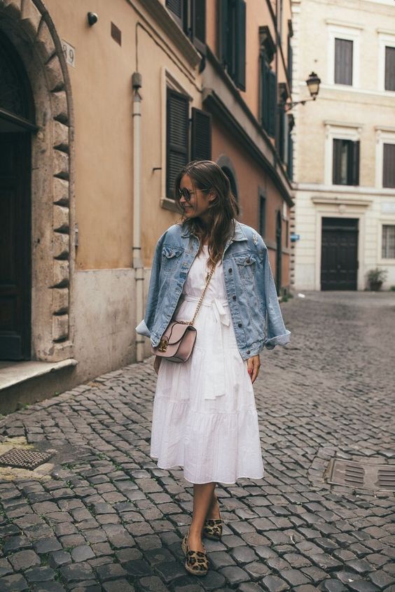 Stílusiskola: így viselj farmerdzsekiket nyáron -  -  - divat, farmerdzseki, nyár, outfit, stílus, 