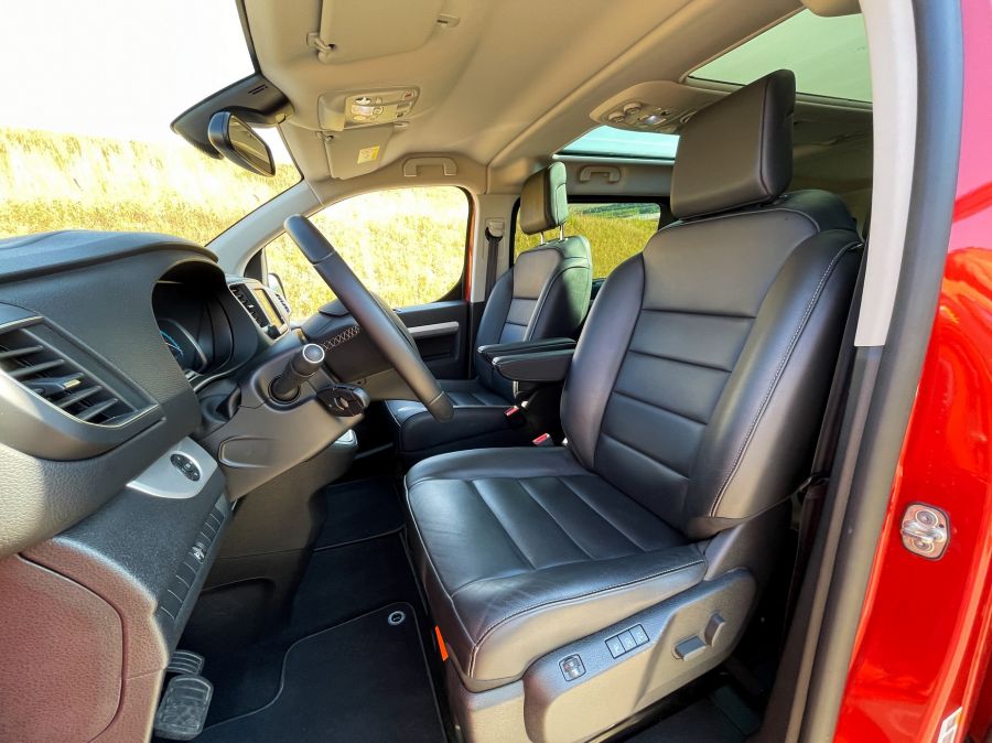 Mivé lettél Zafira? – Opel Zafira-e Life L Elegance - Autó & Motor - MOBILITY - 2022 Zafira-e Life Elegance teszt, Elektromos Zafira, Opel Zafira e Life L teszt, zafira e life, zafira-e, Zafira-e Life teszt,