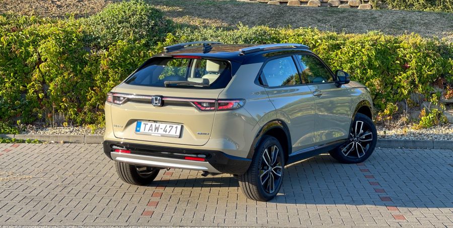 Mindig új formában – Honda HR-V e:HEV Advance Style - Autó & Motor - MOBILITY - 2022 Honda HR-V teszt, hr-v, hr-v 2022, HR-V Honda Advance Style teszt, hr-v hybrid, hr-v teszt, 