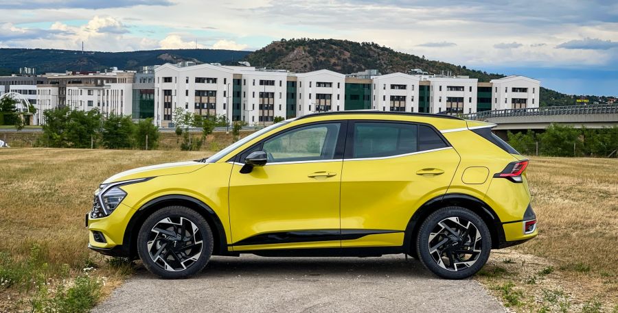 Lágy és barátságos - KIA Sportage 180 Hybrid 48V benzin DCT GT-Line - Autó & Motor - MOBILITY - Kia Sportage 180 Hybrid DCT GT-Line teszt, Kia Sportage mild-hybrid teszt, sportage 2022, sportage kia, Sportage mild-hybrid teszt, sportage teszt, 