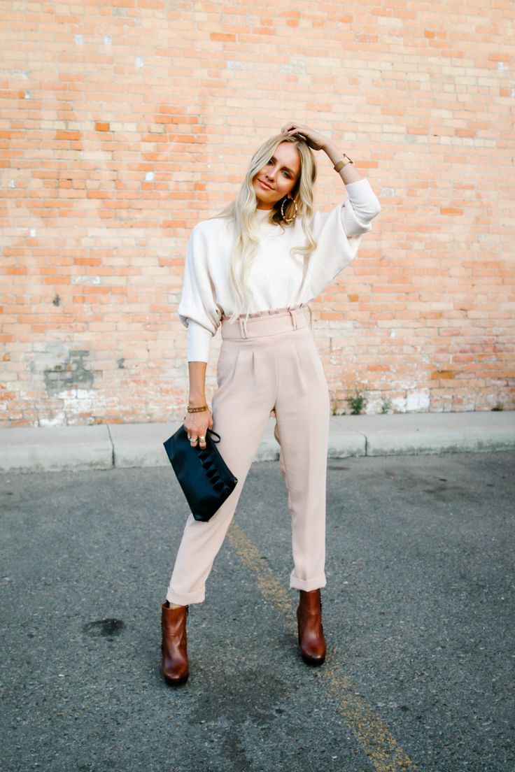 Stílusiskola: így viselj tetőtől talpig világos színeket a hűvösebb napokon -  -  - divat, outfit, ősz, stílus, világos, 