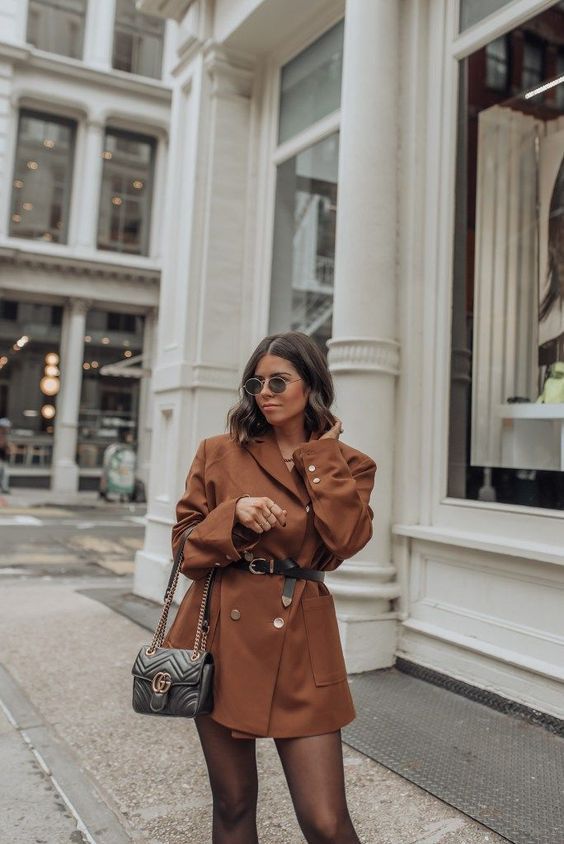 Stílusiskola: outfit ötletek oversize blézerekkel -  -  - blézer, divat, outfit, oversize blézer, őszi divat, stílus, 