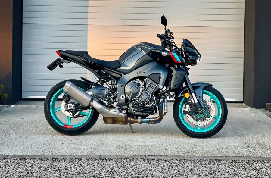 Érdemes nekivetkőzni - Yamaha MT-10 - Autó & Motor - MOBILITY - 2022 yamaha MT-10 teszt, MT 10, MT 10 teszt, mt-10 yamaha, Yamaha mt 10, yamaha teszt, 