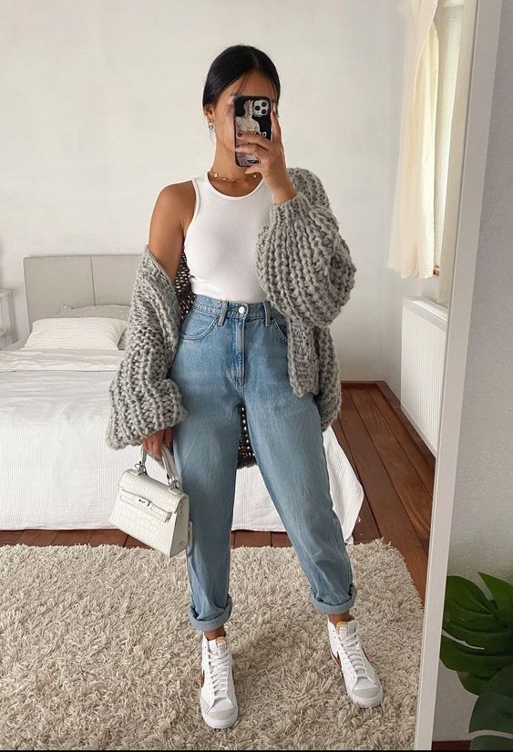 Stílusiskola: a legjobb basic outfitek farmernadrággal -  -  - divat, farmer, outfit, ősz, stílus, 