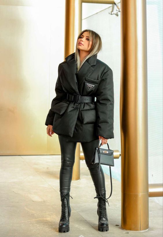 Stílusiskola: így viselj tetőtől talpig feketét -  -  - divat, fekete, outfit, ősz, stílus, 