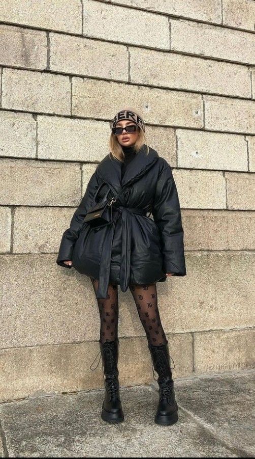 Stílusiskola: így viselj tetőtől talpig feketét -  -  - divat, fekete, outfit, ősz, stílus, 