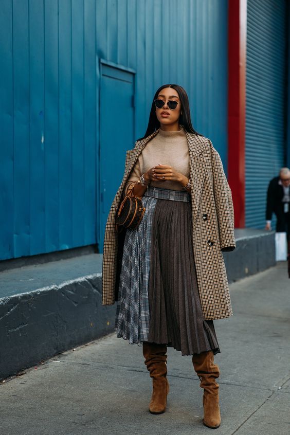 Stílusiskola: így viselj ősszel pliszírozott szoknyákat -  -  - divat, outfit, pliszírozott szoknya, stílus, 